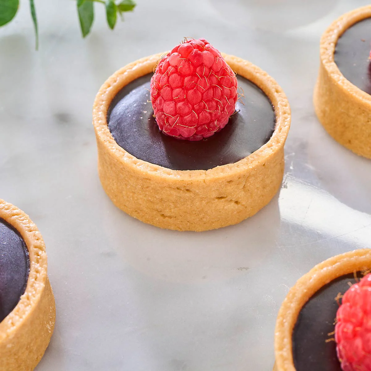 Mini Fruit Tarts (box of 12) - Image 4