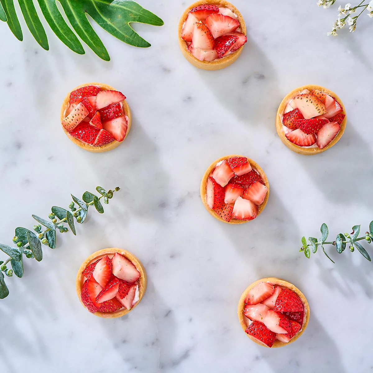 Mini Fruit Tarts (box of 12) - Image 9